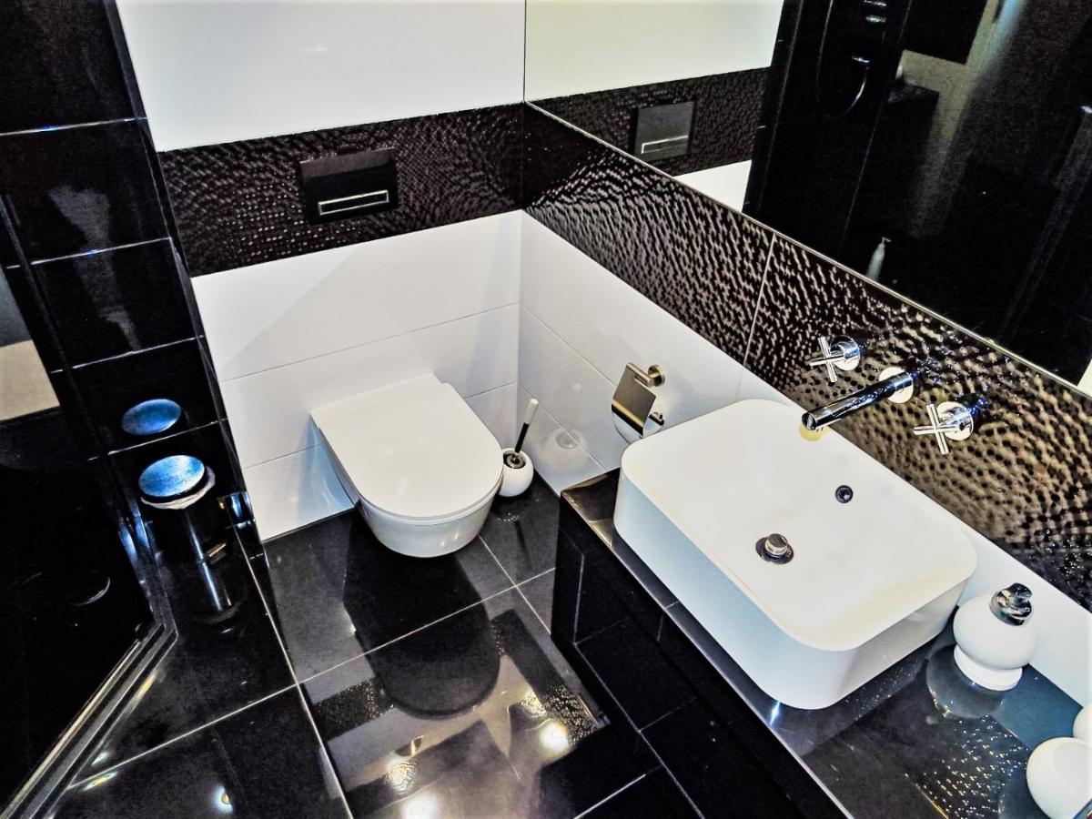 Apartamento Apartament Cieplicka Jelenia Góra Exterior foto
